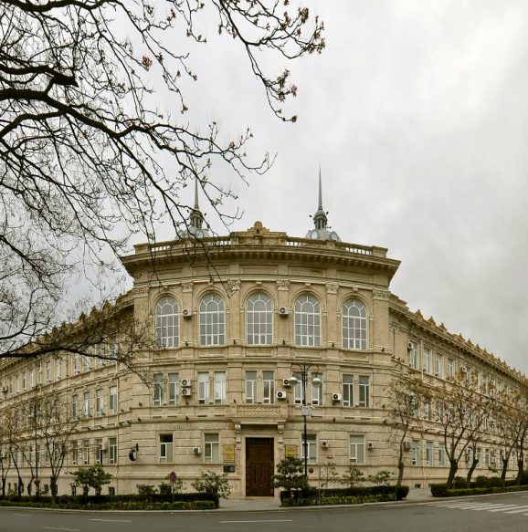 Azerbaijan_State_Economic_University_main_building